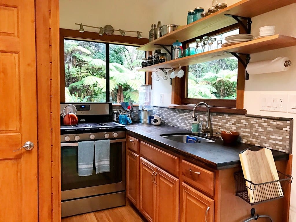 Hale Iki 2 volcano-tiny-house-2