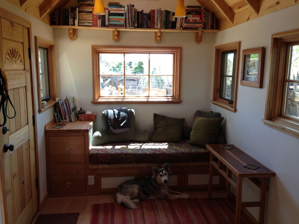 kenny-esthers-tiny-house-12