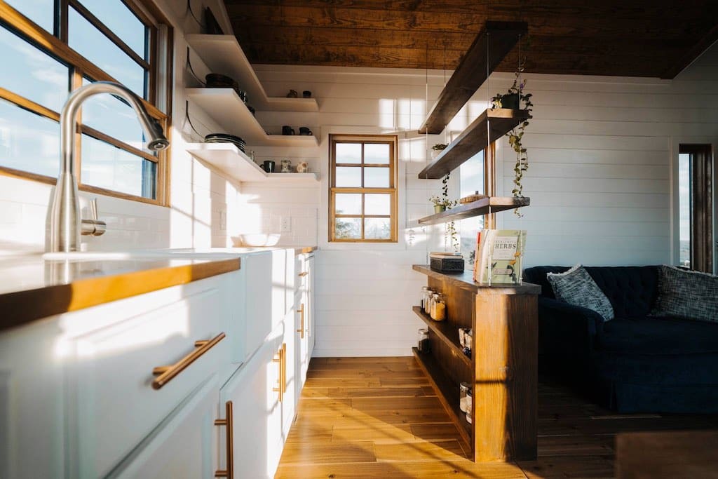 the-monocle-wind-river-tiny-homes-9