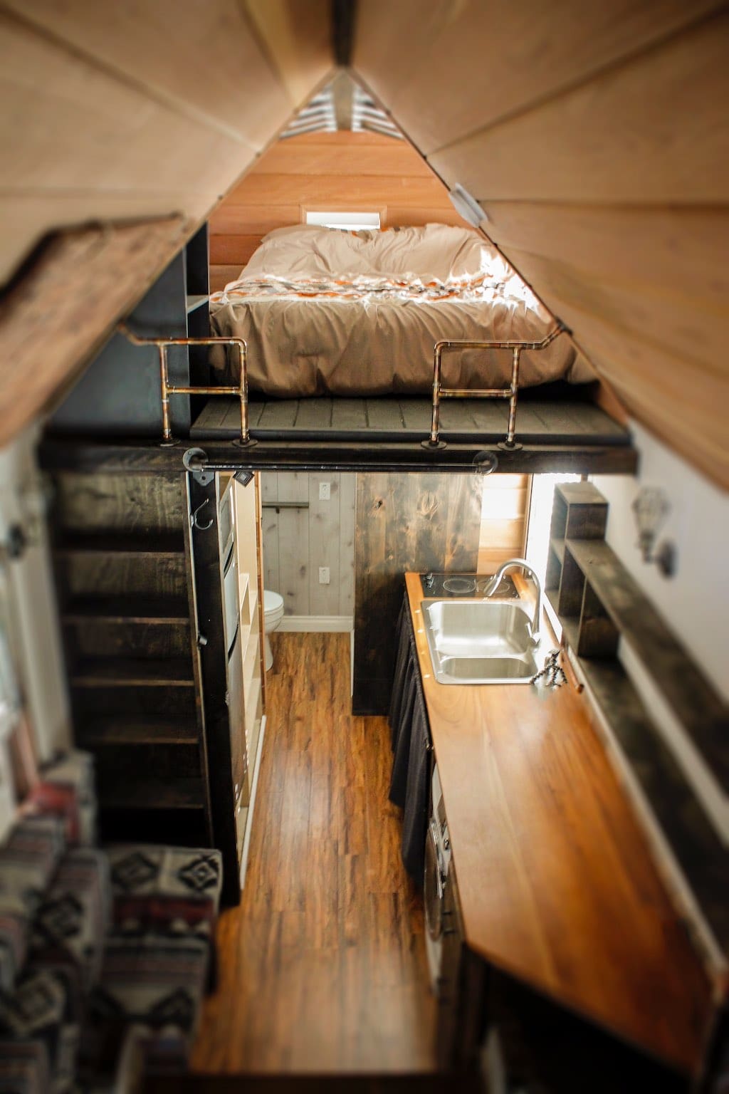 redwood-tiny-house-10