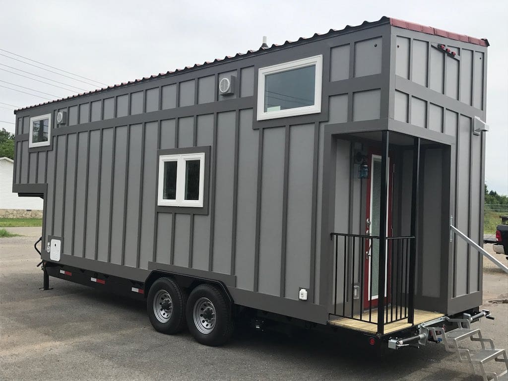 24-gooseneck-tiny-house-chattanooga-10