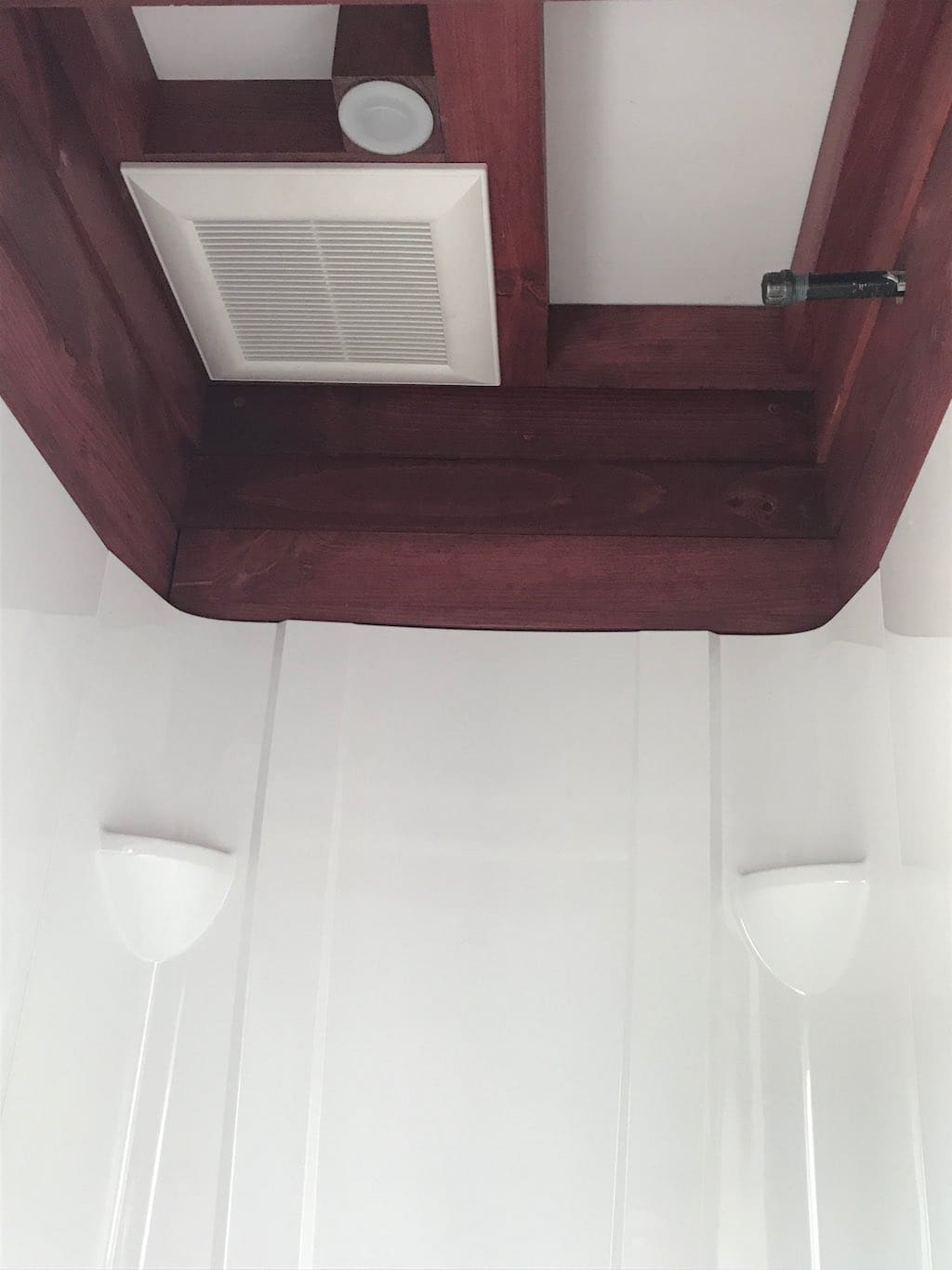 24-gooseneck-tiny-house-chattanooga-7