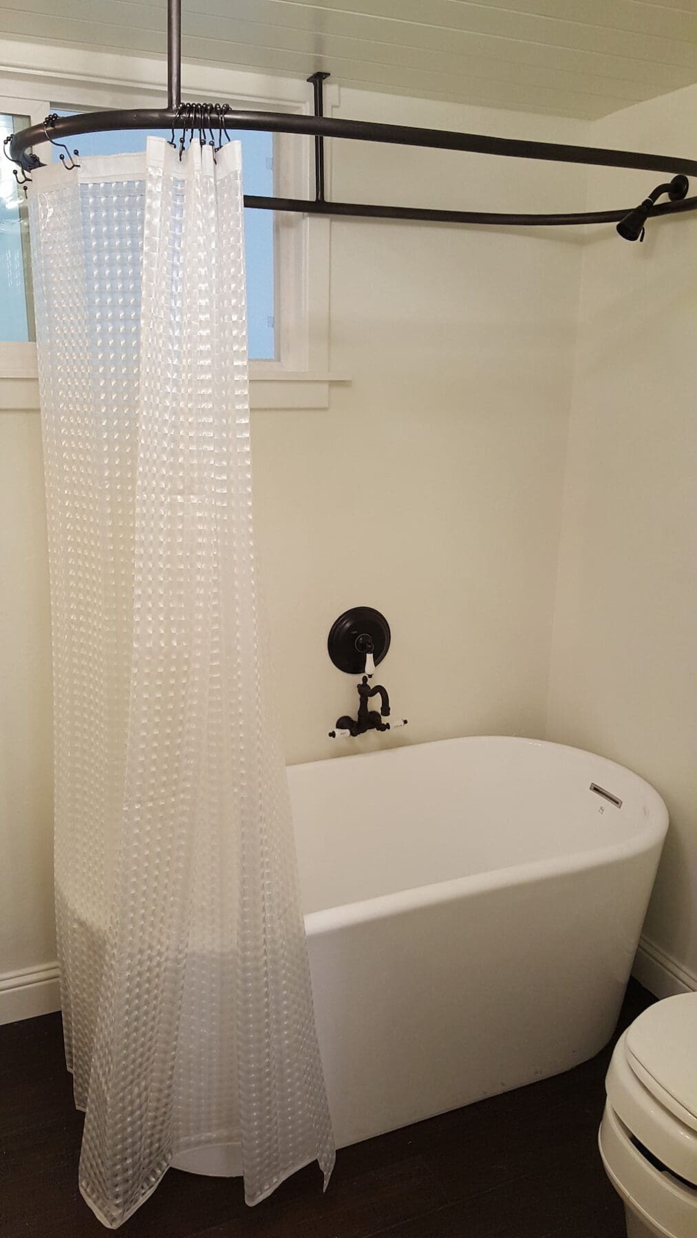 english-cottage-alpine-tiny-homes-13