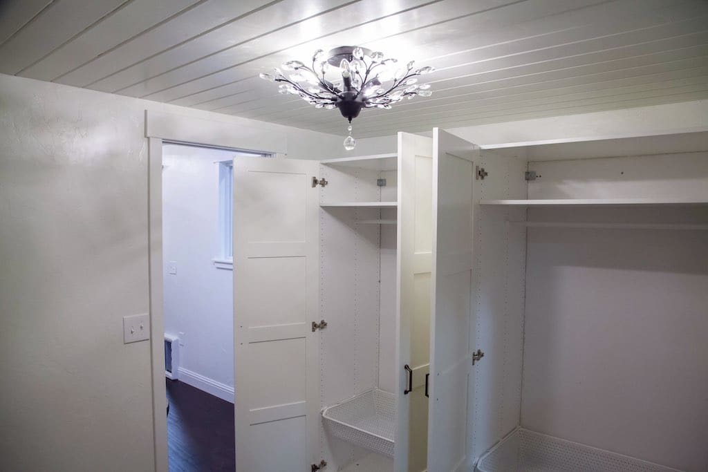 english-cottage-alpine-tiny-homes-16