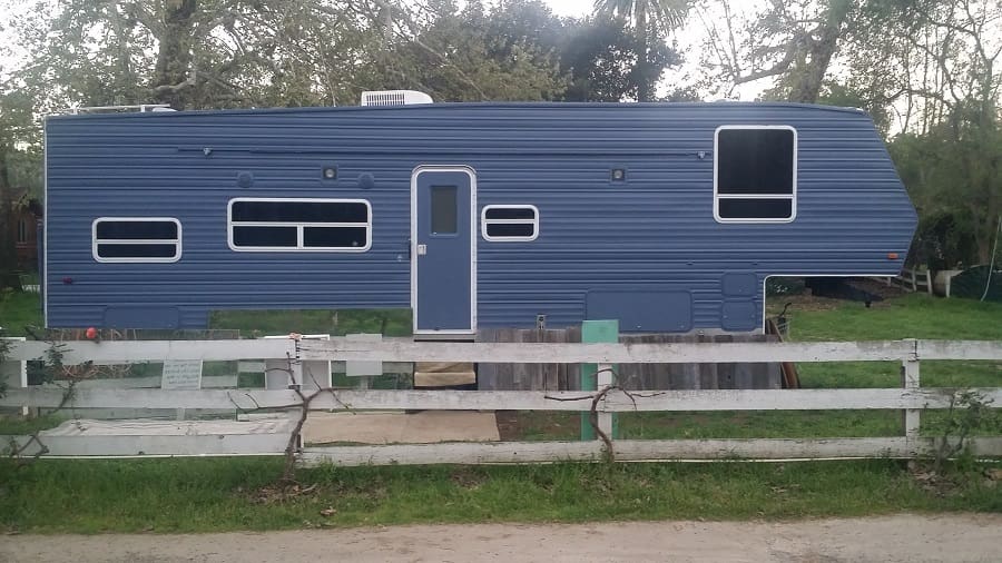 ocean-inspired-5th-wheel-1