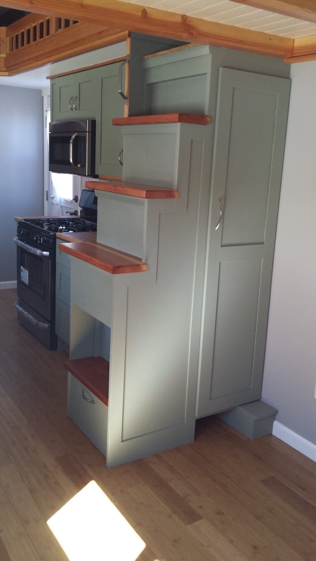 handcrafted tiny house 5