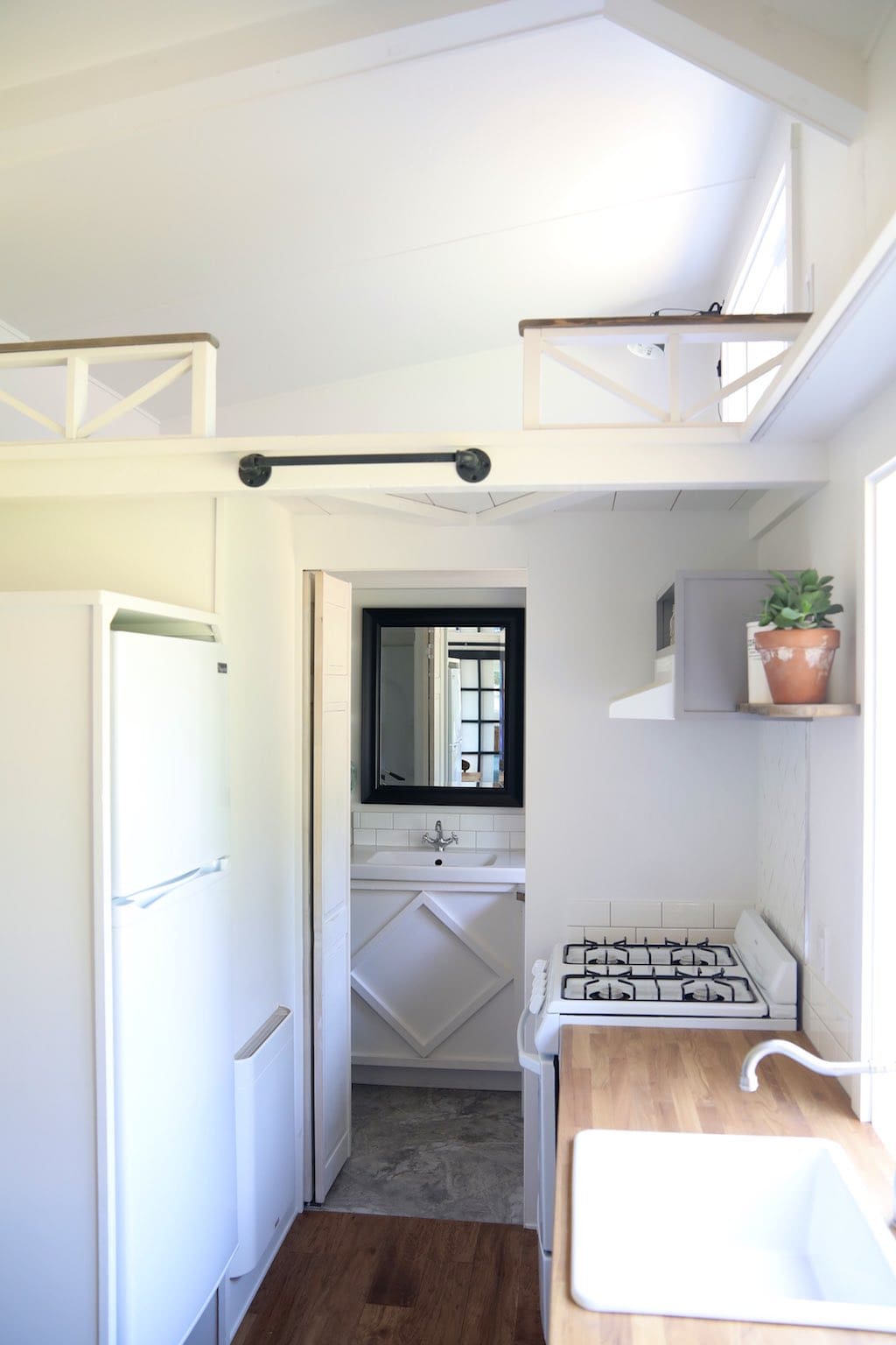 pacific pearl handcrafted movement 5