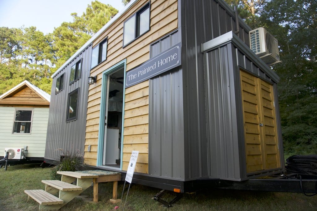 the painted house 14