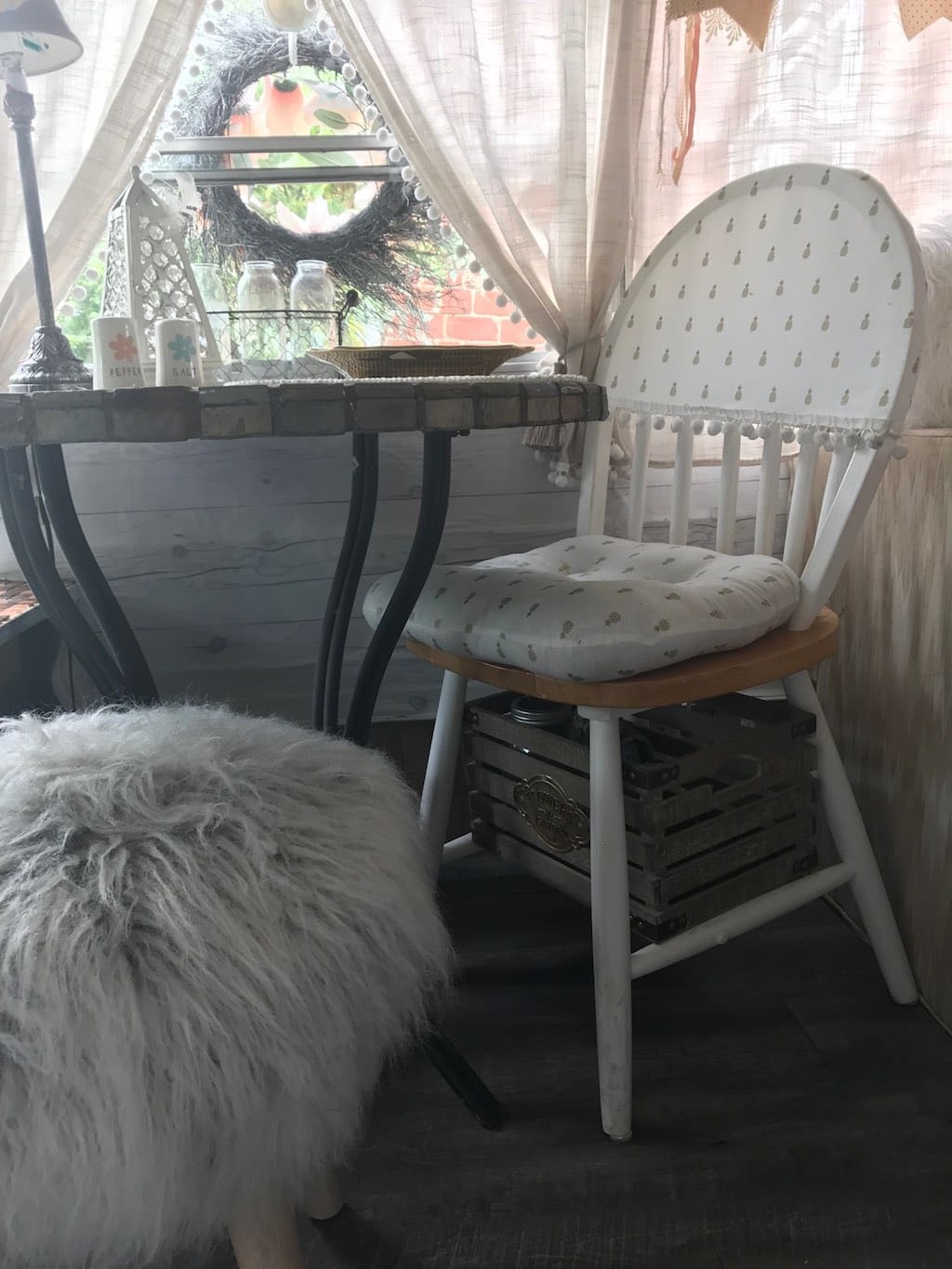 lola converted bus 9