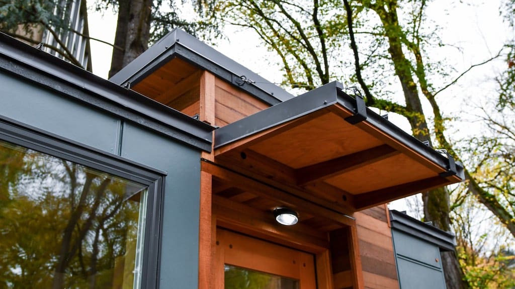 modern 16 tiny house 12