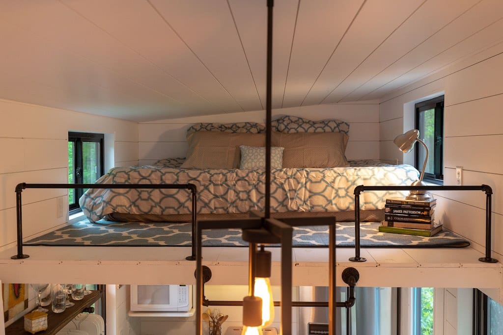 28' Luminaire Tiny House on Wheels: A Beautiful & Spacious Alternative to Traditional Housing 14 luminaire 12