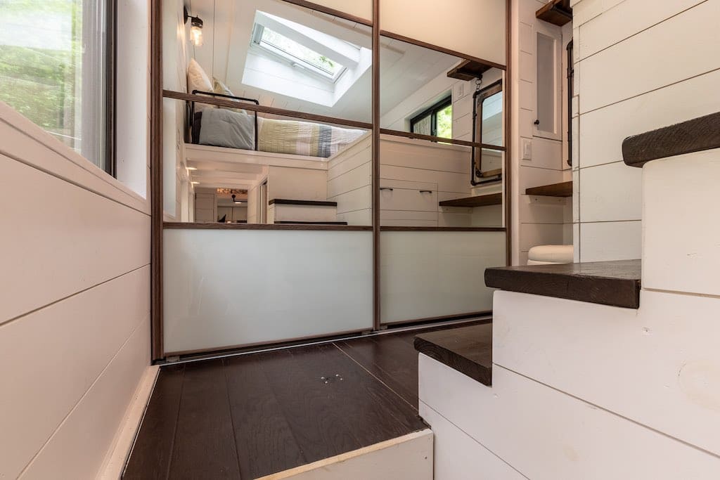 28' Luminaire Tiny House on Wheels: A Beautiful & Spacious Alternative to Traditional Housing 10 luminaire 8