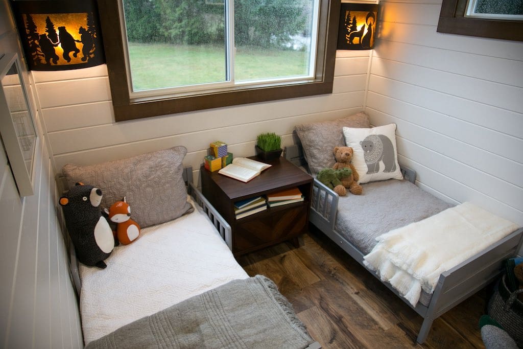 tiny traveling dream home 21