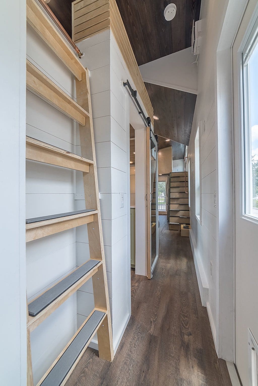 elmore tiny house movable roots 16