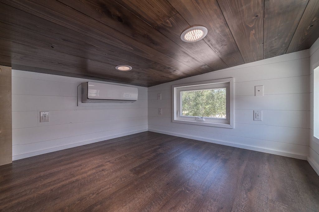 elmore tiny house movable roots 21