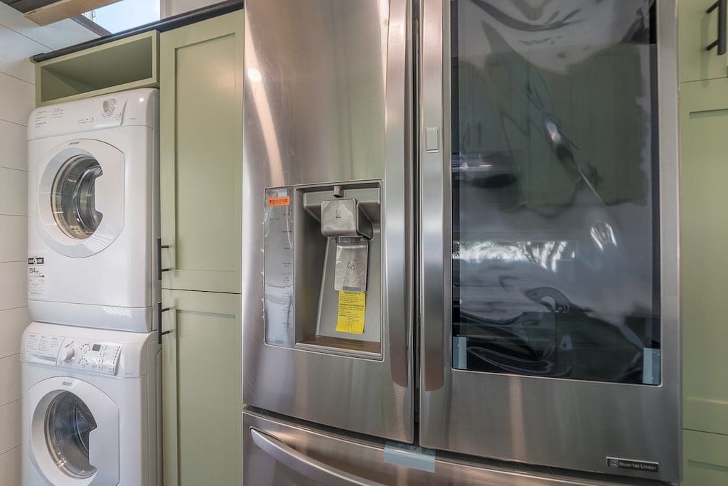 elmore tiny house movable roots 9