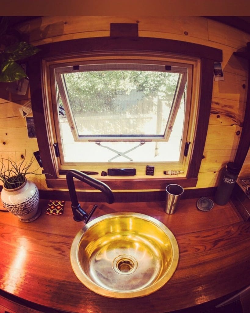 3B049F21 561D 4591 B52F 300C095C68B3 zgxtqy