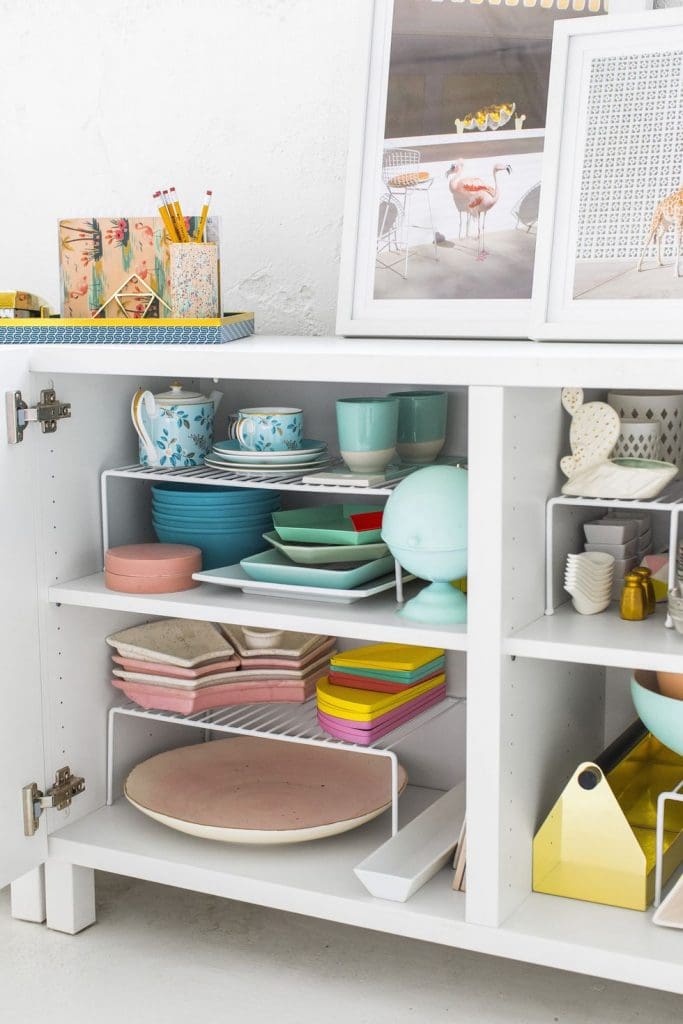 Small Kitchen Hacks: 25 Simple Tricks to Maximize Your Space and Efficiency 14 hacks1