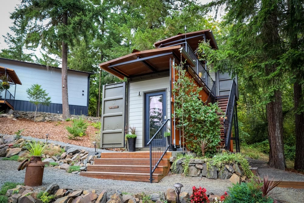 This Gorgeous Shipping Container House Is Your Answer To Debt-Free Living 2 AMAZING TINY SHIPPING CONTAINER HOME 5 of 10