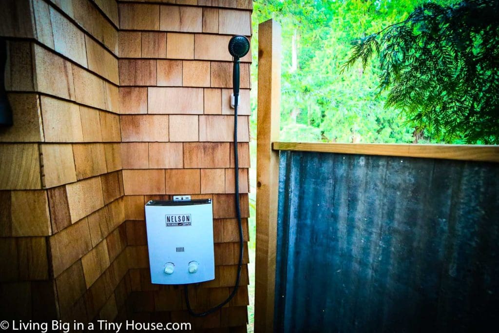 Treehouse Living With The Masters 7 TREEHOUSE SHOWER