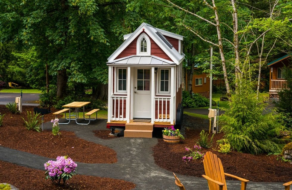 Take a Tour Around This Adorable Mt. Hood Tiny House Village In Oregon 18 1470931330 1470751726 scarlett tumbleweed 0007