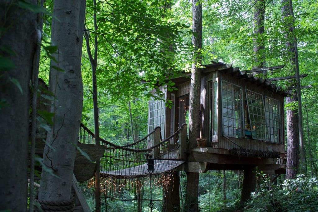 This Secluded Intown Treehouse Is Getting A Lot Of Attention 5 163bd7dc original