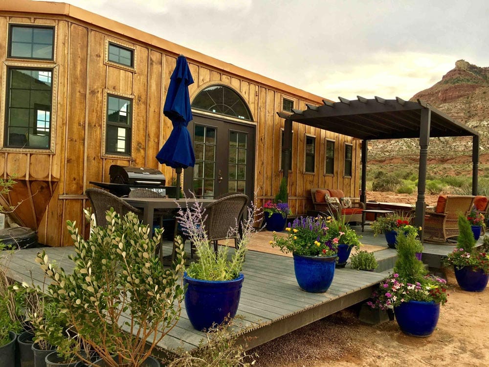 This Tiny House Near Zion Park Highlights The Vintage Aura 1 ark 3