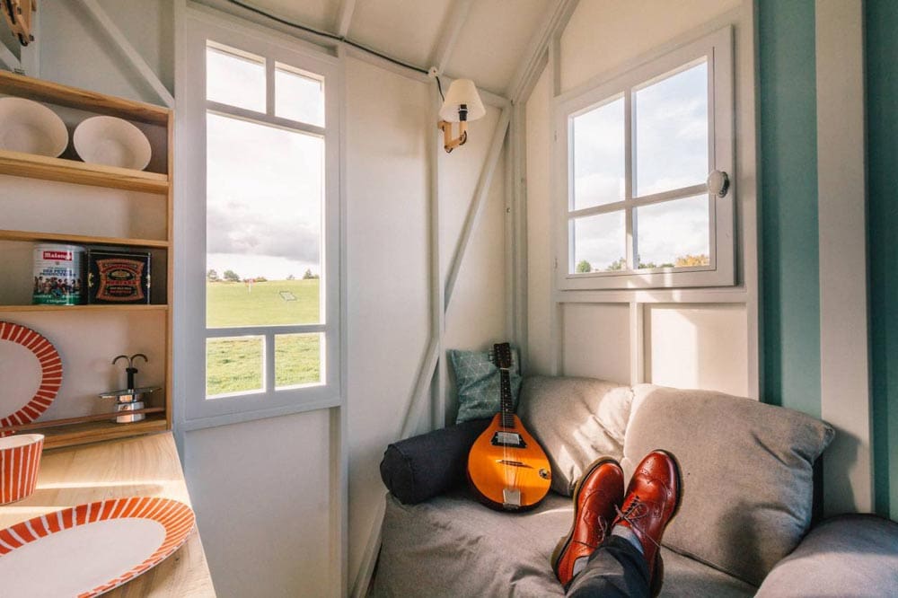 Cahute Tiny House - A Mobile Eco Habitat 3 cahute 8
