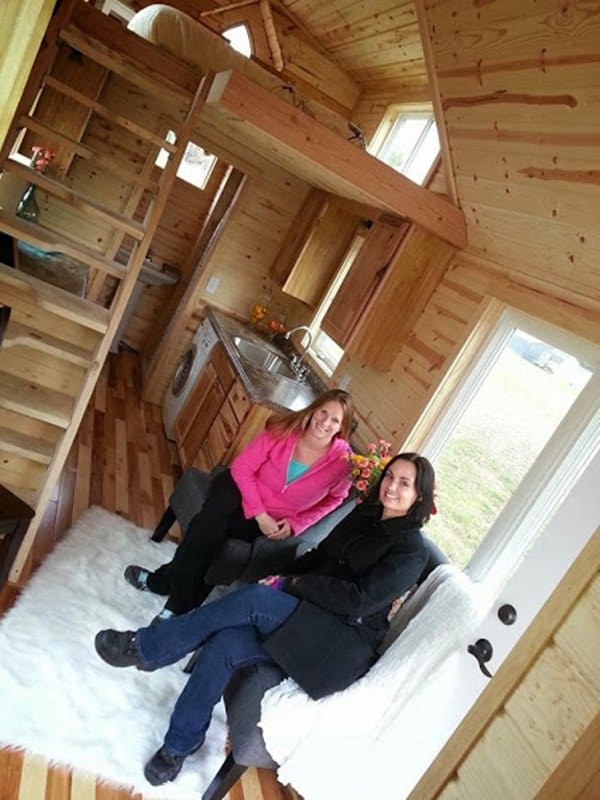 Colorful Solar Powered ‘Ravenlore’ Tiny House Is Built To Be Off-Grid 5 ravenlore tiny house sit
