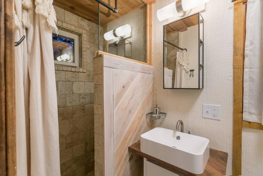 Sundown Tiny Home - A Comfortable Retreat In Texas 12 sundown 14