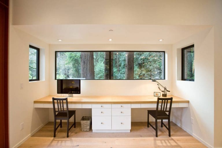 Incredible Modern Home Extension And Garage In The Middle Of A Redwood Forest 5 Custom Modern Small House in the Forest California 6 768x512 1