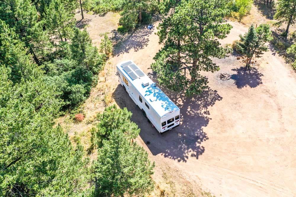 Epic Off -The-Grid School Bus Conversion 6 OFF GRID SCHOOL BUS 10 of 11 1