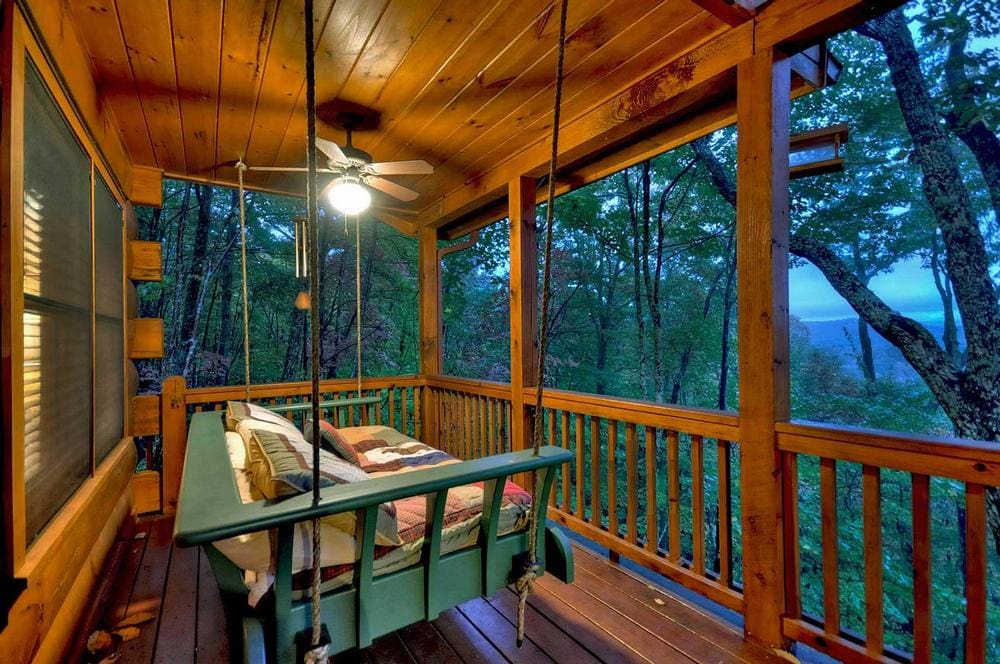 Treehouse Retreat - An Escape From The Pace And Stress Of Daily Life 2 P 205 04 opt
