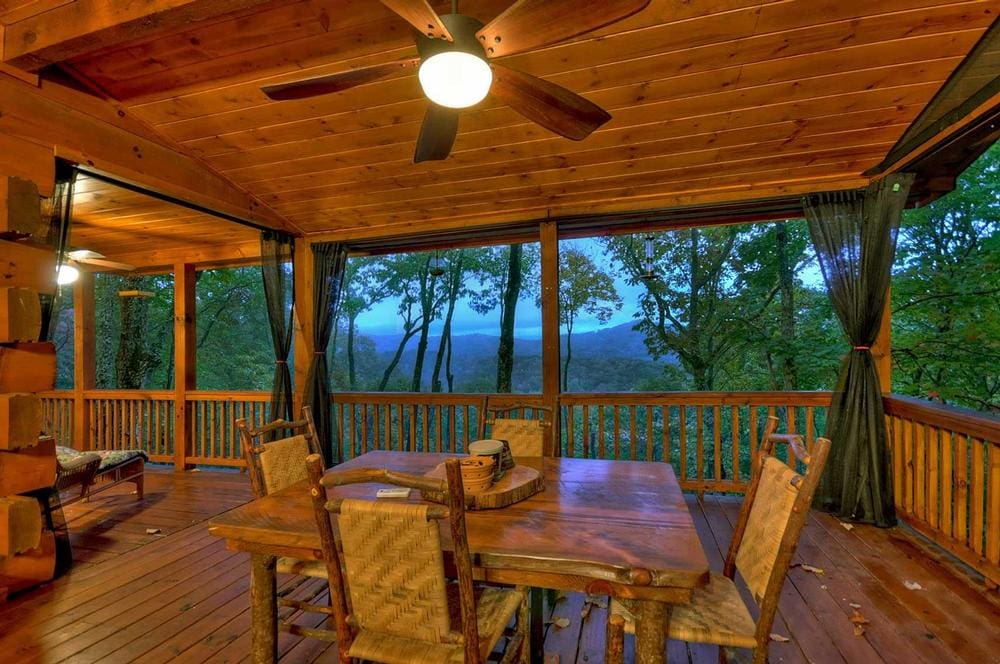 Treehouse Retreat - An Escape From The Pace And Stress Of Daily Life 5 P 205 28 opt