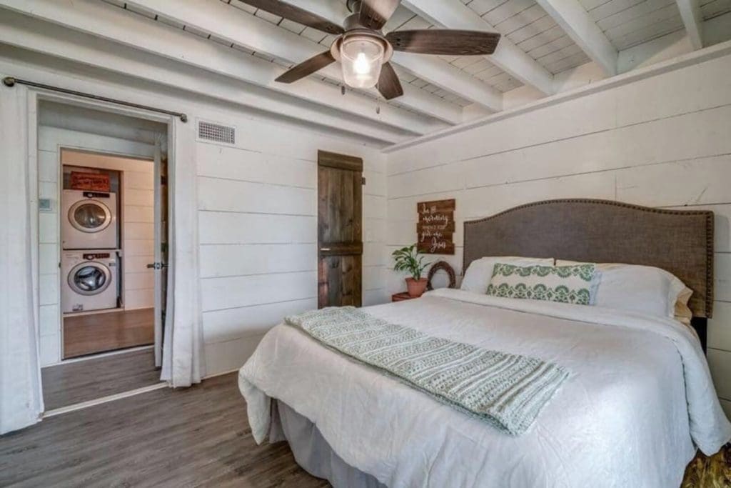 Oklahoma Couple Built A Stunning Red Cottage With A Farmhouse Style. 4 Red Cottage 4