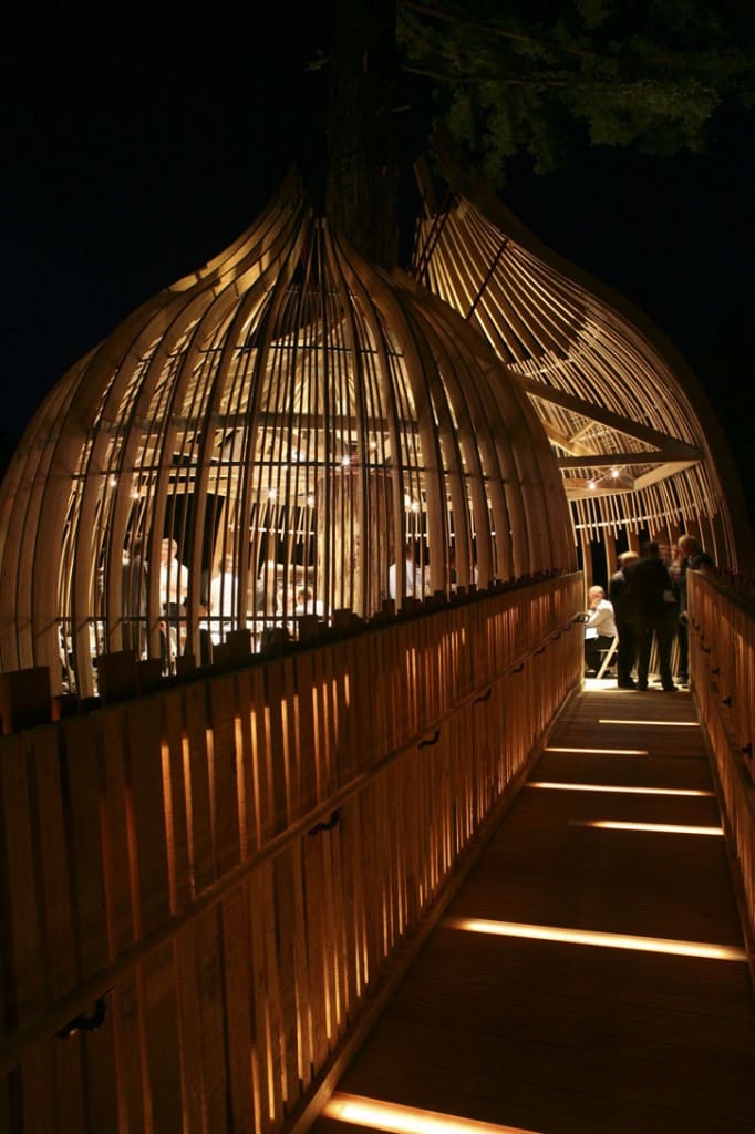 This Treehouse Is A Popular Restaurant In New Zealand 5 Redwoods Yellow Treehouse 6 682x1024 1