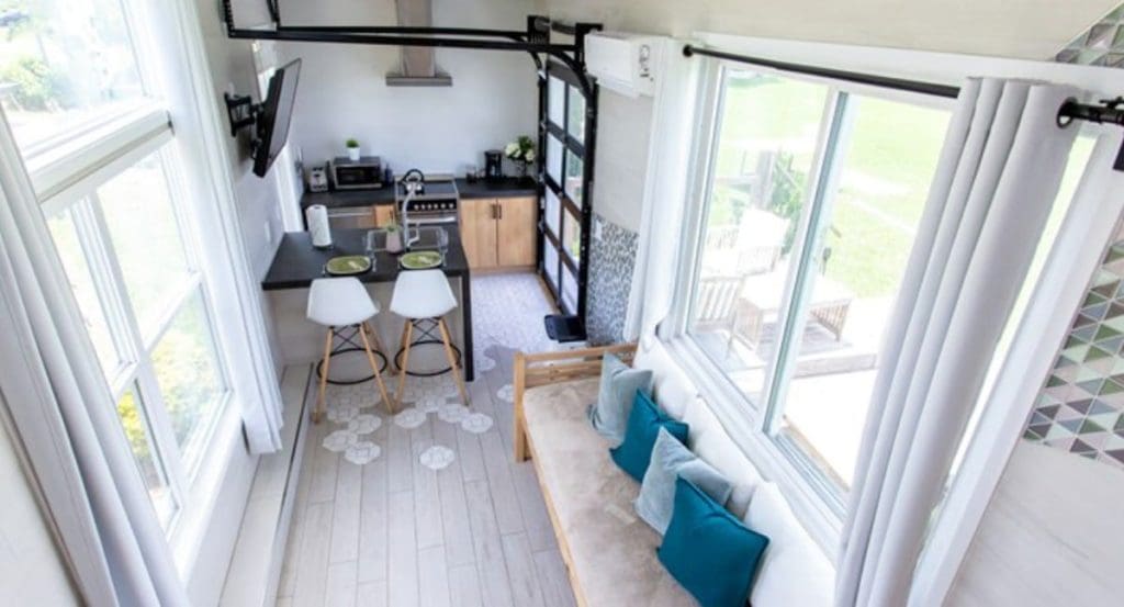 This Tiny House Is An Industrial Modern Dream Design In Florida 9 Venice 4