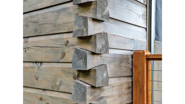 This New Hampshire Log Home Draws on Old Western Style 11 WHS 043 8542 2020 02 20 15 15 768x432 1