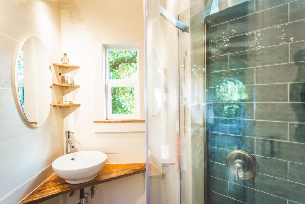 Maximizing Space in Style: A Modern Tiny House in Hawaii that Merges Nature and Design 7 oasis tiny house4