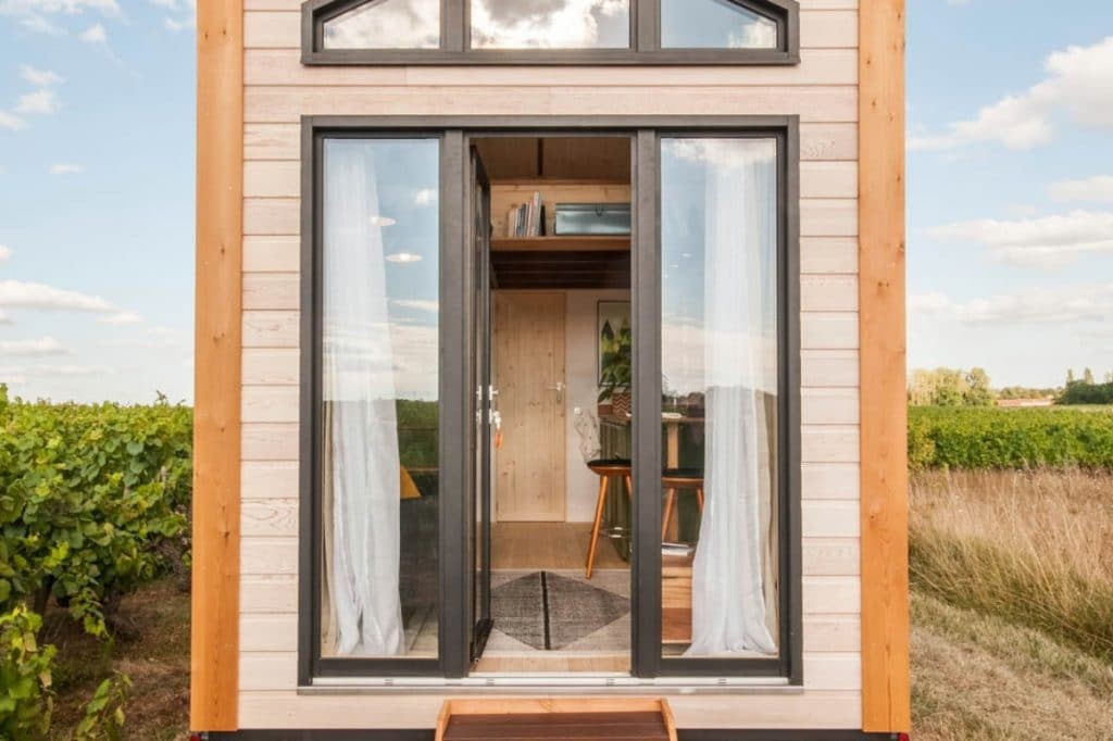 The Tiny House Epona Features Clean Lines With Modern Style 2 Epona 10 1024x682 1