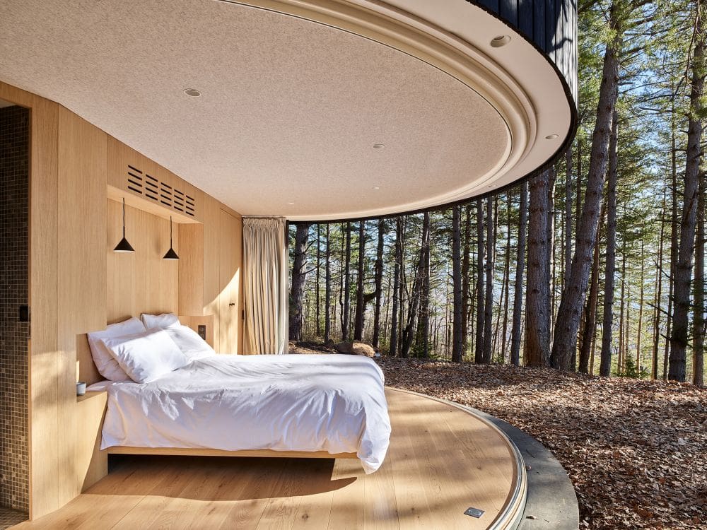 The LumiPod – A Contemporary Prefab Cabin With A Huge Curved Window 2 French Alps LumiPod design