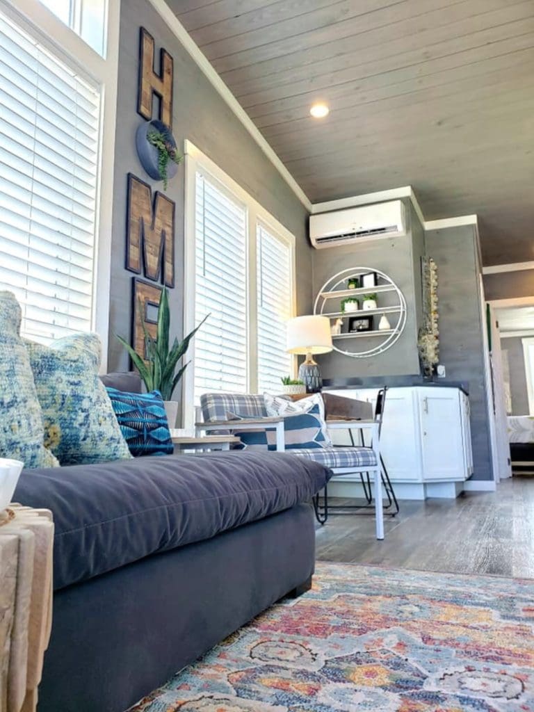 Fall In Love With This Austin Texas Luxury Modern Farmhouse Tiny Home 2 Modern TX Farmhouse 8