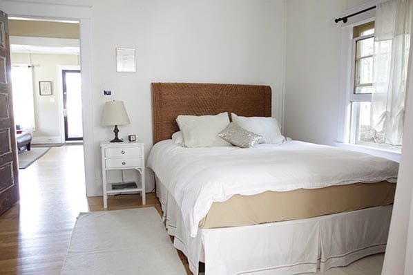 This Tranquil Little Cottage Is Anyone's Dream House 4 4 1