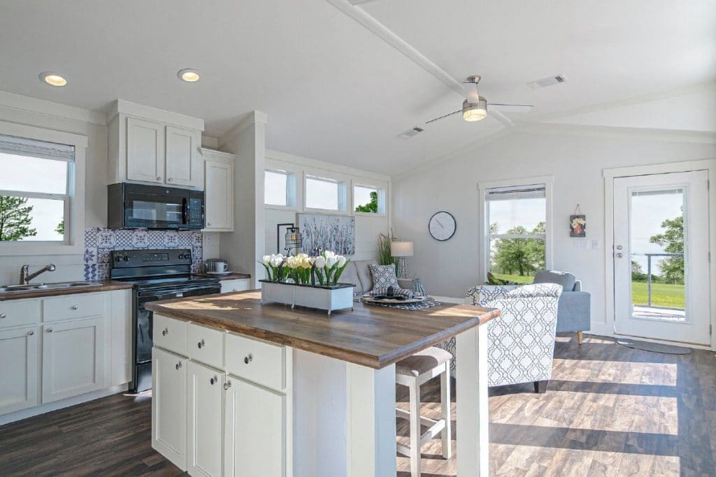 Fall In Love With The Starling Tiny House Cottage With Smart Home Features 3 Smart Cottage 4 1024x683 1