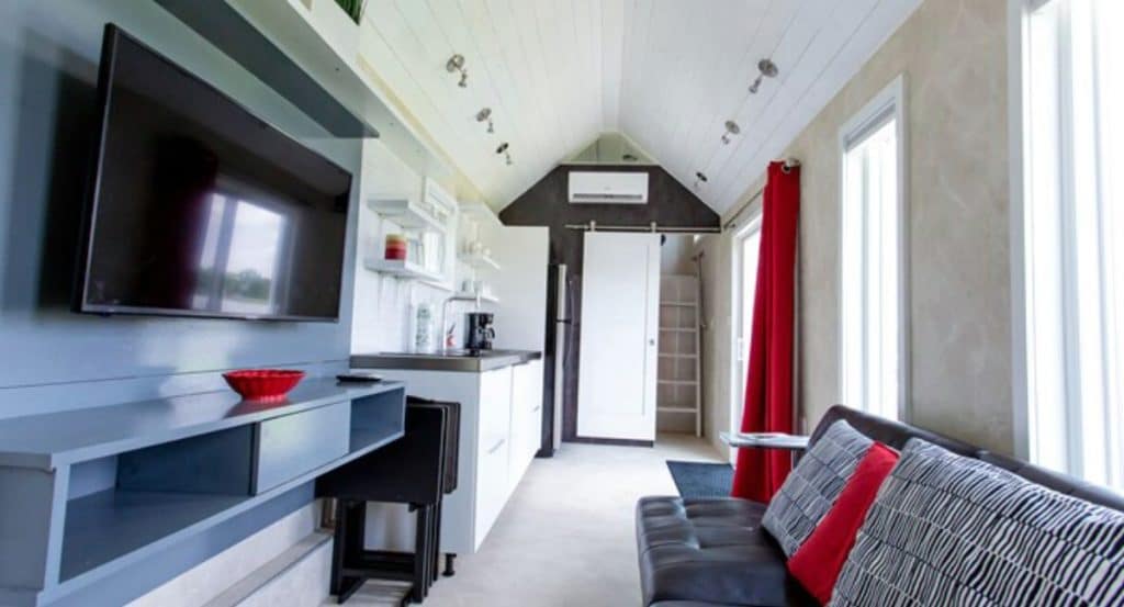 Multi-Level Artistic Style Makes The Universal Tiny Home Perfect 2 The Universal 6 1024x553 1