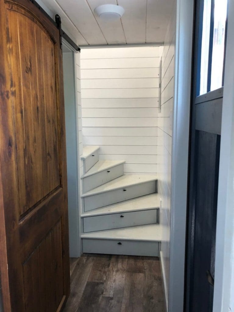 for rent tiny house 10