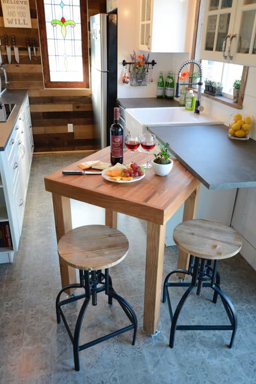 Vintage Retreat By Hill Country Tiny Houses 11 vintage retreat 12