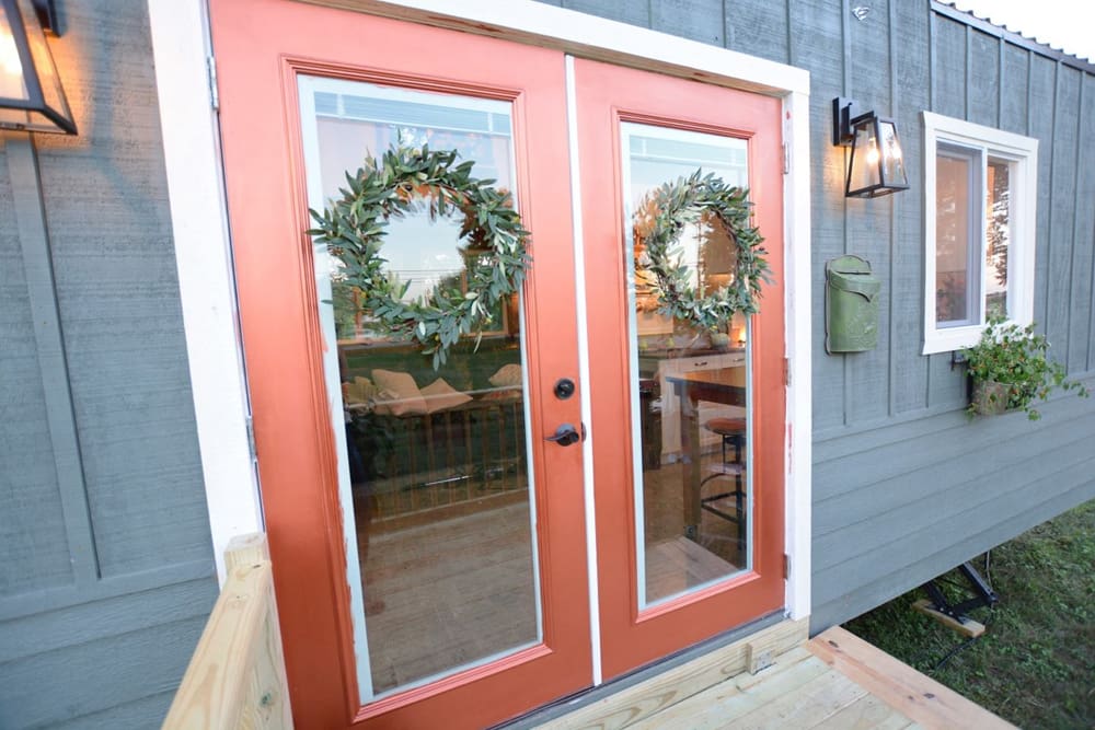 Vintage Retreat By Hill Country Tiny Houses 1 vintage retreat 3