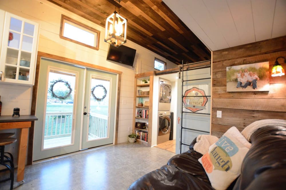 Vintage Retreat By Hill Country Tiny Houses 3 vintage retreat 5