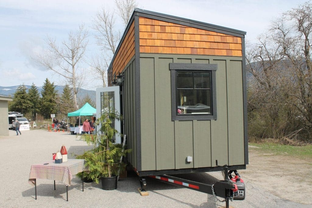 Clean Lines With Farmhouse Style Make This Home On Wheels Unique 12 Monarch 14 1024x683 1